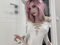 pink loving russian of model