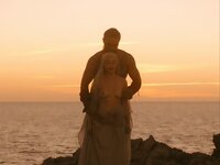 emilia clarke leaked pics