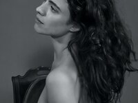 margaret qualley leaked pics