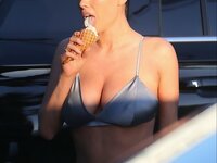 bianca censori leaked pics