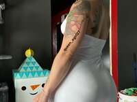 queen egirl27 onlyfans album
