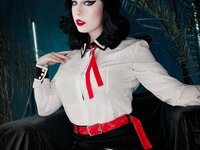 mollyredwolf bioshock cosplay