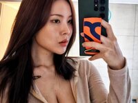 norajoy aka norajoying nude boobs latest onlyfans leaks set