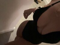 breckie hill nude boobs and nipple slips latest onlyfans leaks photos
