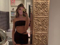 breckie hill nude boobs and nipple slips latest onlyfans leaks photos