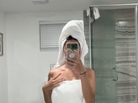 natalie roush shower nude boobs and booty teasing paid onlyfans leaks photos
